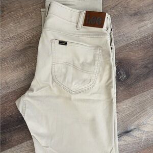 Lee Men's Tan Relaxed Jeans